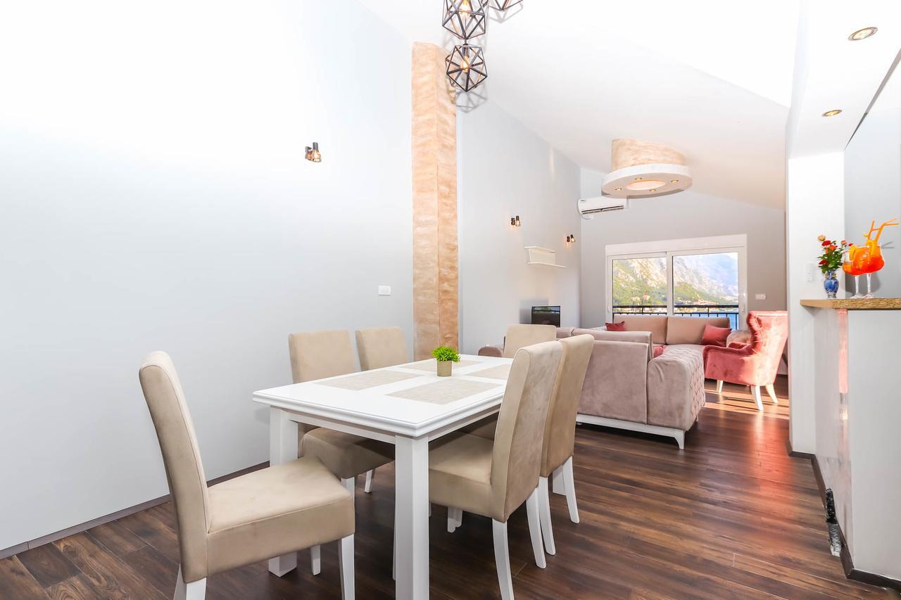 Jr Luxury Apartment Kotor Buitenkant foto
